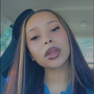 Meet your Posher, Mackenzie